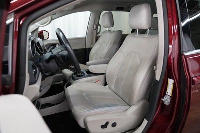 2020 Chrysler Pacifica Touring L Plus FWD