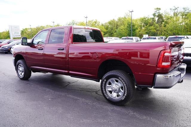 2024 RAM 3500 Tradesman 4x4 Crew Cab 8' Box