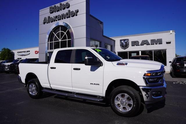 2026 RAM 2500 Big Horn 4x4 Crew Cab 6'4" Box
