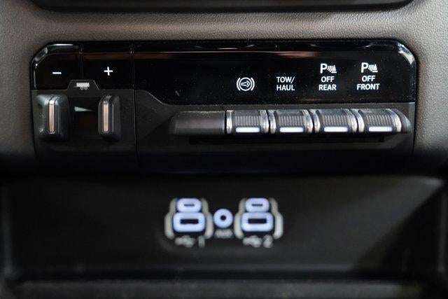 2023 RAM 2500 Lone Star 4x4 Mega Cab 6'4" Box *Ltd Avail*