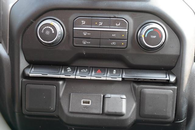 2019 Chevrolet Silverado 1500 Crew Cab Short Box 4-Wheel Drive Custom Trail Boss