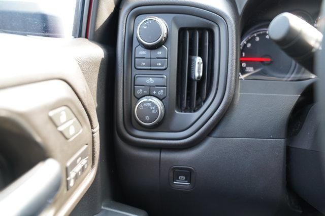 2019 Chevrolet Silverado 1500 Crew Cab Short Box 4-Wheel Drive Custom Trail Boss
