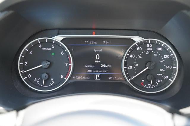 2023 Nissan Sentra SV CVT