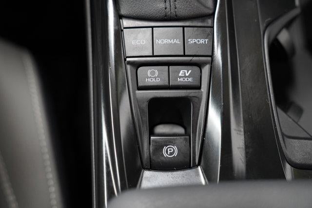 2026 Toyota Camry SE AWD (Natl)