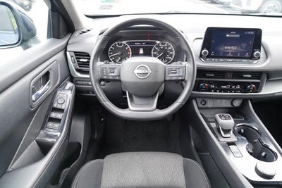 2025 Nissan Rogue AWD SV