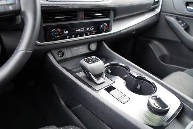 2025 Nissan Rogue AWD SV