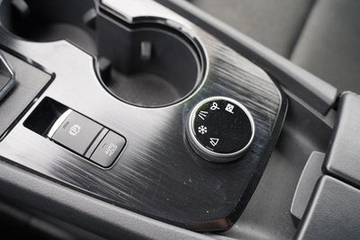 2025 Nissan Rogue AWD SV