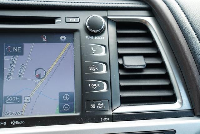 2016 Toyota Highlander AWD 4dr V6 XLE (Natl)