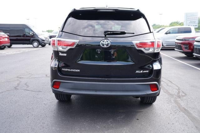 2016 Toyota Highlander AWD 4dr V6 XLE (Natl)