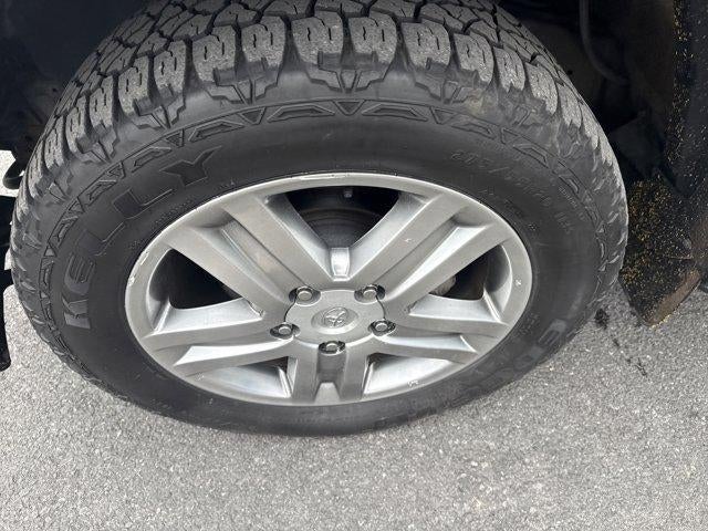 2012 Toyota Tundra 4WD Truck 4WD CrewMax Short Bed 5.7L Limited (Natl)