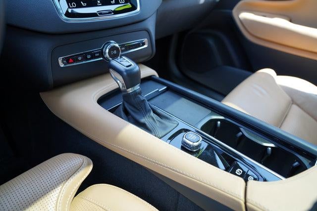 2022 Volvo XC90 T6 AWD Inscription 7P