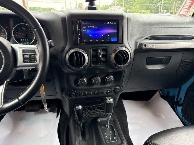 2017 Jeep Wrangler Unlimited Freedom 4x4 *Ltd Avail*
