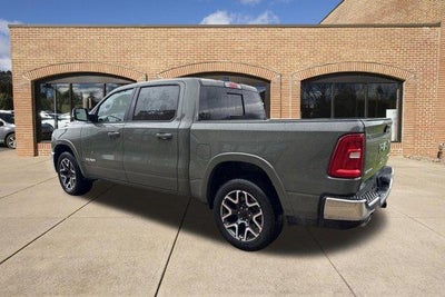 2026 RAM 1500 Laramie 4x4 Crew Cab 5'7" Box