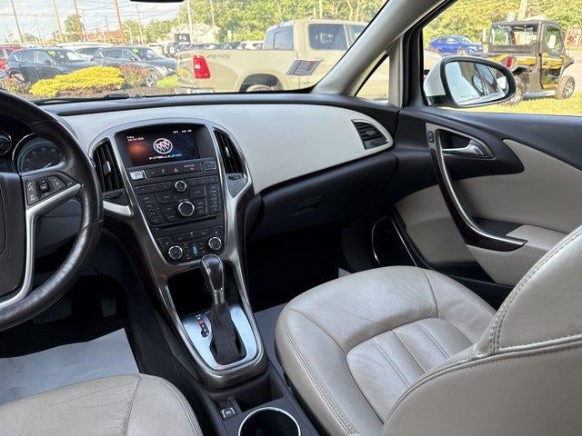 2014 Buick Verano 4dr Sdn Leather Group