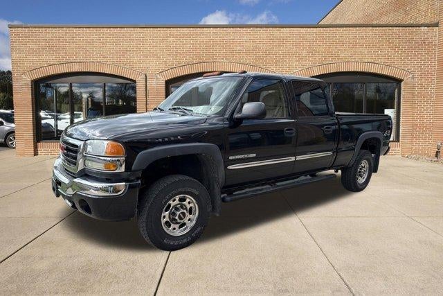 2006 GMC Sierra 2500 HD 4WD Crew Cab Standard Box SLT
