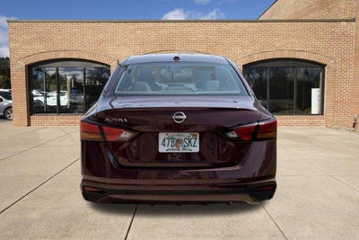 2025 Nissan Altima SV FWD