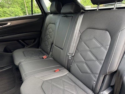 2026 Volkswagen Atlas Cross Sport 2.0T SE w/Technology 4MOTION