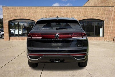 2026 Volkswagen Atlas Cross Sport 2.0T SE w/Technology 4MOTION