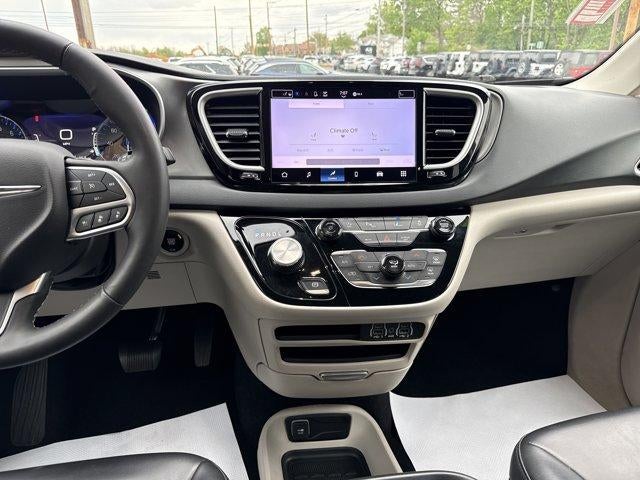 2023 Chrysler Pacifica Touring L FWD