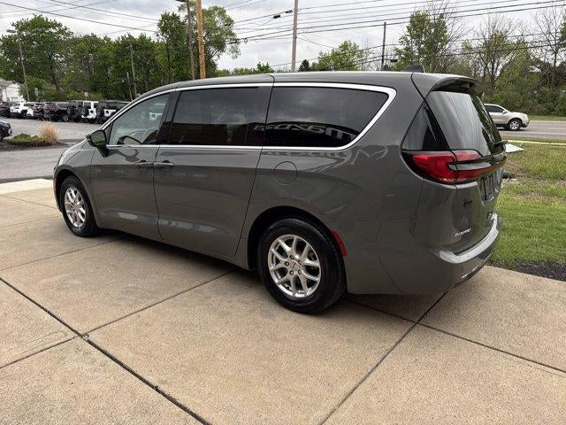 2023 Chrysler Pacifica Touring L FWD