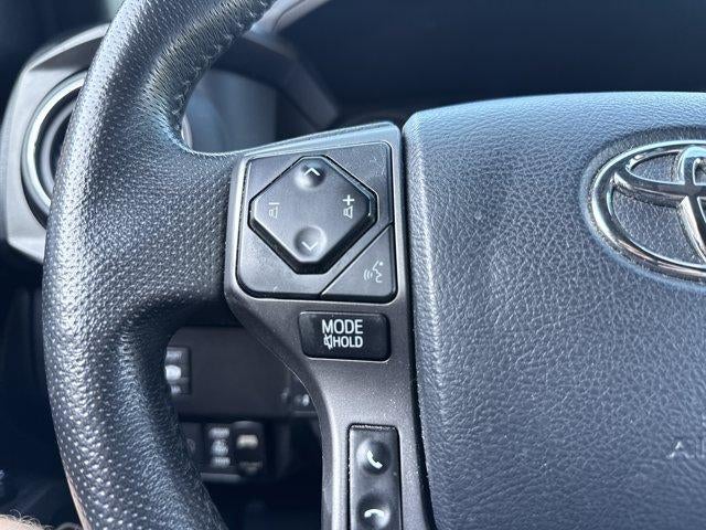 2020 Toyota Tacoma 4WD 4WD TRD Off Road Double Cab 5' Bed V6 AT (Natl)