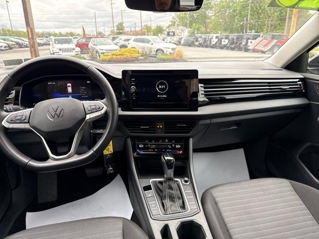 2025 Volkswagen Jetta S Auto