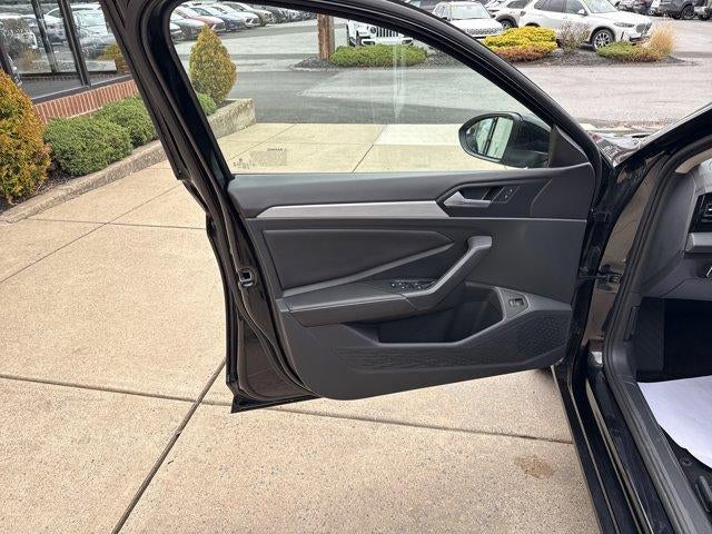 2025 Volkswagen Jetta S Auto
