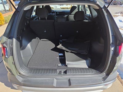 2025 Hyundai TUCSON SE AWD