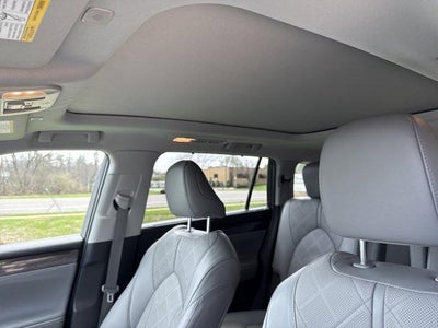 2023 Toyota Highlander Hybrid Platinum AWD (Natl)