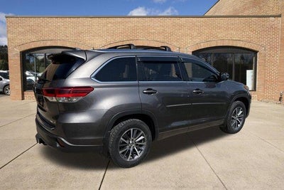 2017 Toyota Highlander XLE V6 AWD (Natl)