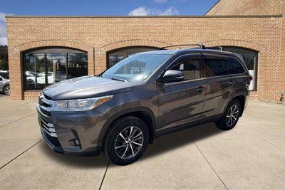 2017 Toyota Highlander XLE V6 AWD (Natl)
