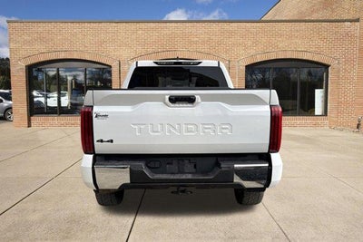 2024 Toyota Tundra 4WD 4WD SR5 Double Cab 6.5' Bed (Natl)