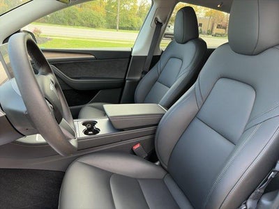 2025 Tesla Model Y Performance AWD *Ltd Avail*