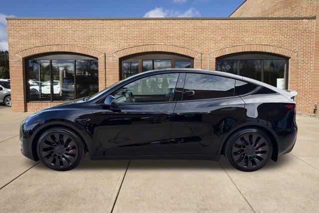 2025 Tesla Model Y Performance AWD *Ltd Avail*