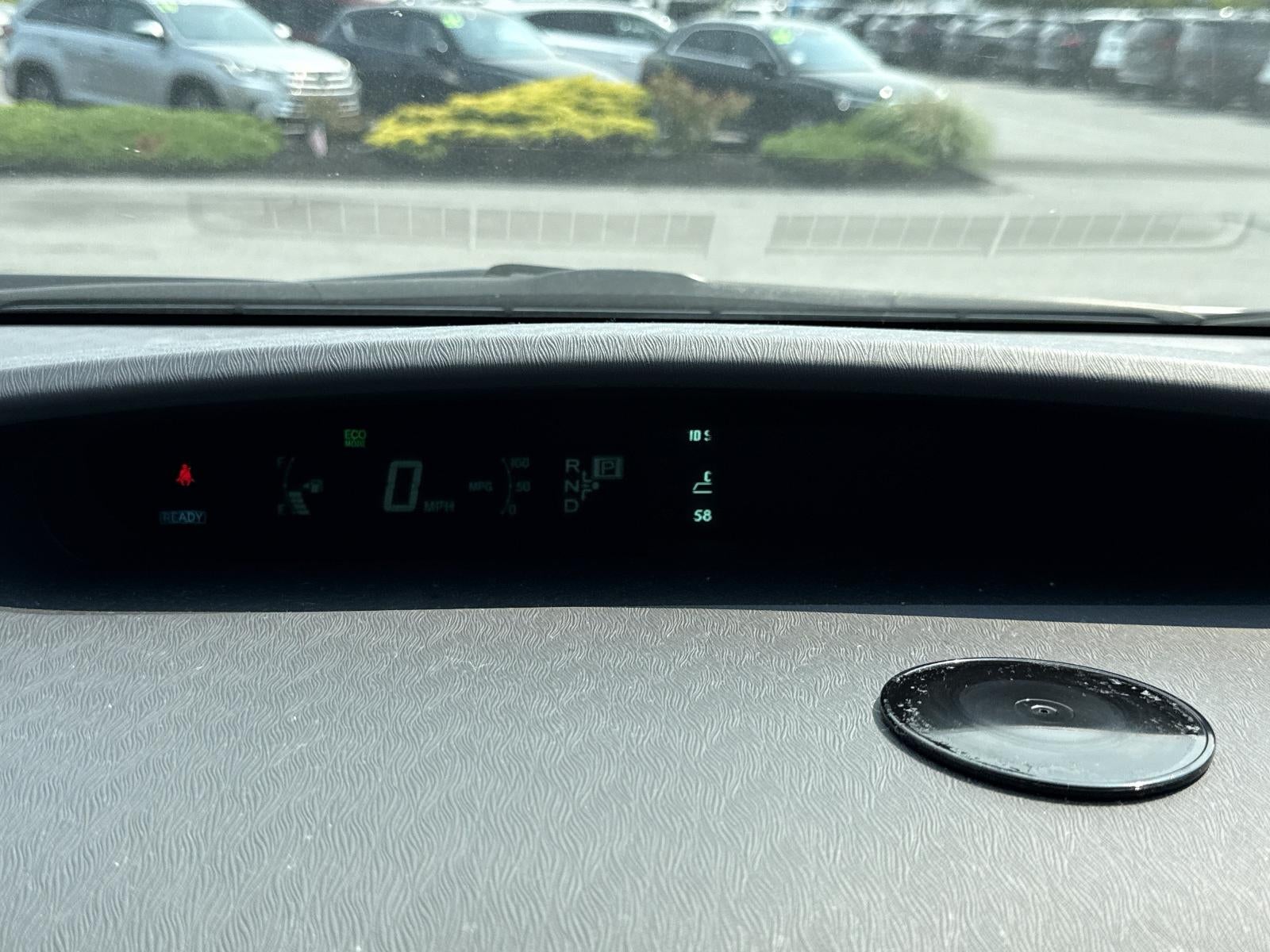 2010 Toyota Prius 5dr HB III (Natl)