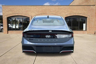 2025 Hyundai SONATA SE FWD