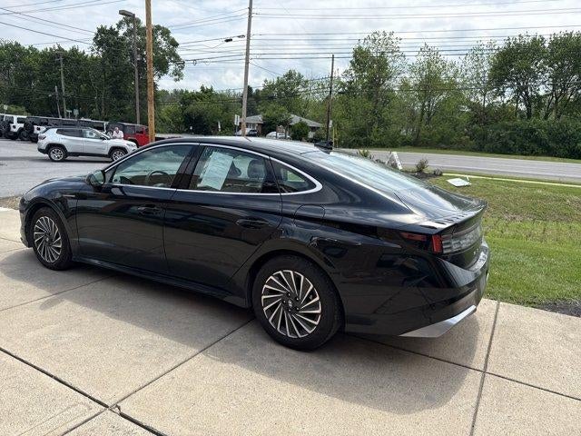 2025 Hyundai SONATA Hybrid SEL FWD