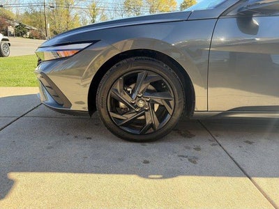 2026 Hyundai ELANTRA SEL Sport Sedan
