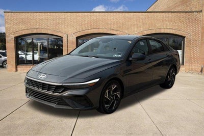 2025 Hyundai ELANTRA SEL Sport IVT