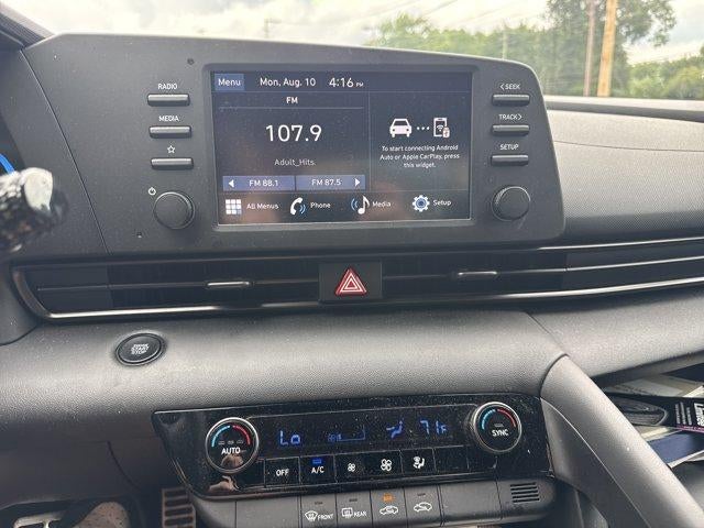 2025 Hyundai ELANTRA SEL Sport IVT
