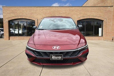 2025 Hyundai ELANTRA SEL Sport IVT