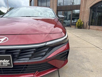 2025 Hyundai ELANTRA SEL Sport IVT
