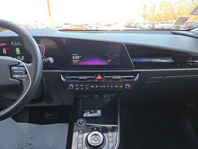2024 Kia Niro Plug-In Hybrid EX FWD