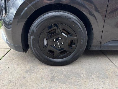 2025 Kia Carnival LXS FWD