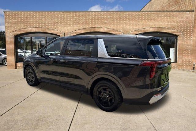 2025 Kia Carnival LXS FWD