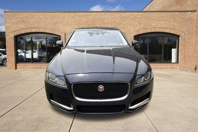 2017 Jaguar XF 35t Premium RWD