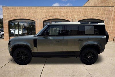 2025 Land Rover Defender 110 P300 S