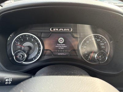 2021 RAM 1500 Big Horn 4x4 Crew Cab 5'7" Box