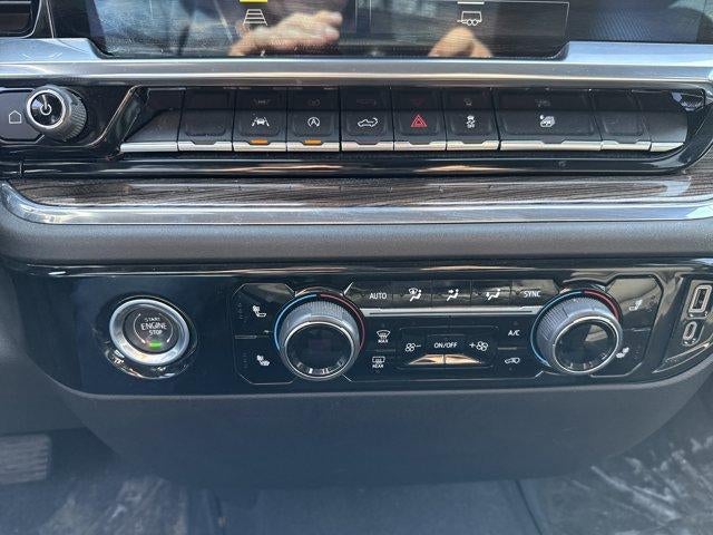 2023 Chevrolet Silverado 1500 Crew Cab Short Box 4-Wheel Drive LT 2FL