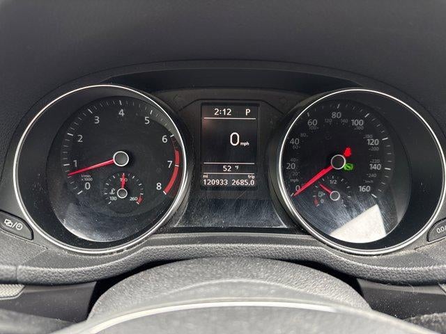 2017 Volkswagen Passat R-Line w/Comfort Pkg Auto